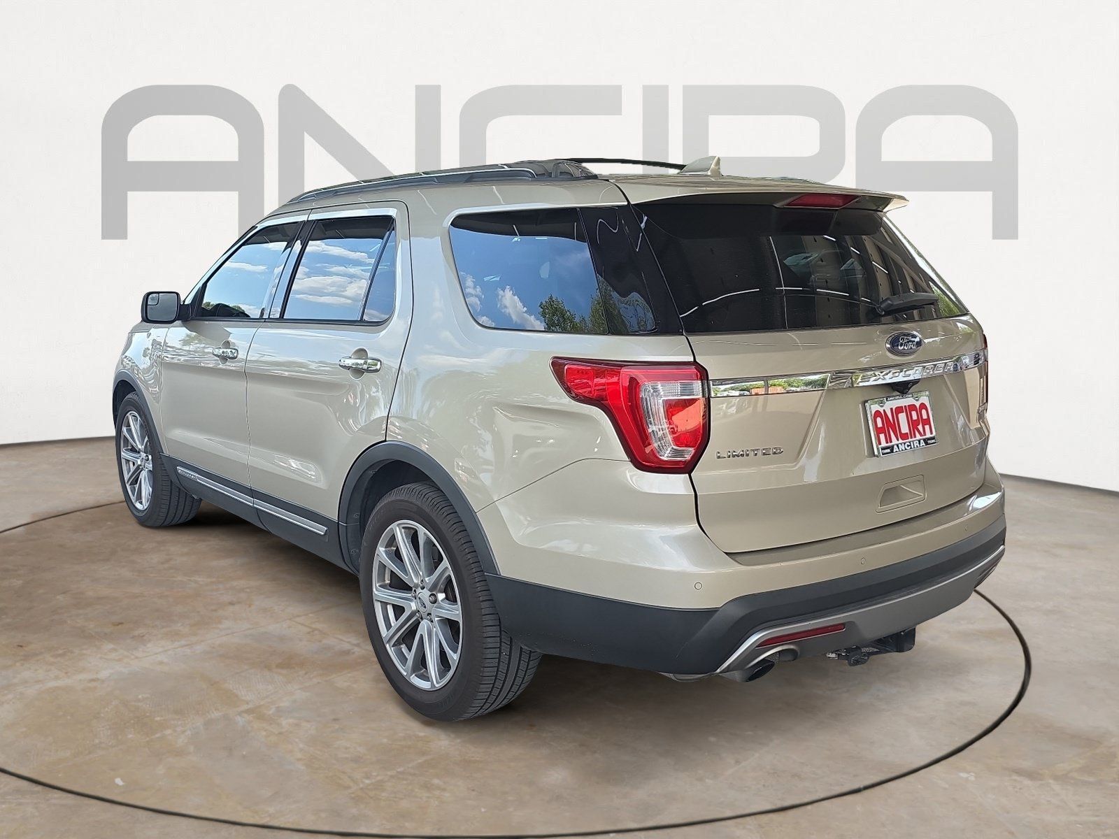 Used 2017 Ford Explorer Limited FWD image 5