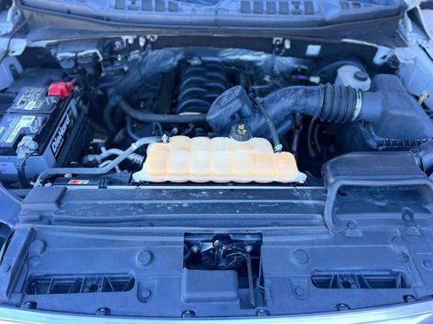 Used 2015 Ford F150 Platinum w/ Equipment Group 701A Luxury RWD image 20