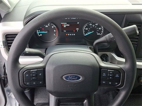 New 2026 Ford F250 XL w/ XL Chrome Package image 13