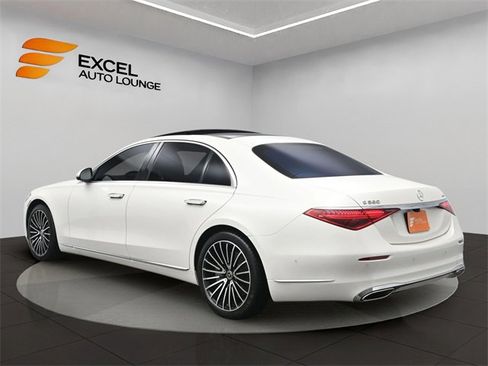 Used 2021 Mercedes-Benz S 580 4MATIC Sedan image 3