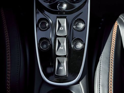 Used 2023 McLaren GT image 59