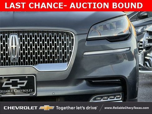 Used 2020 Lincoln Aviator Reserve w/ Equipment Group 201A image 4