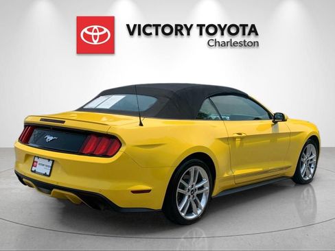 Used 2016 Ford Mustang Premium w/ Pony Package RWD image 7