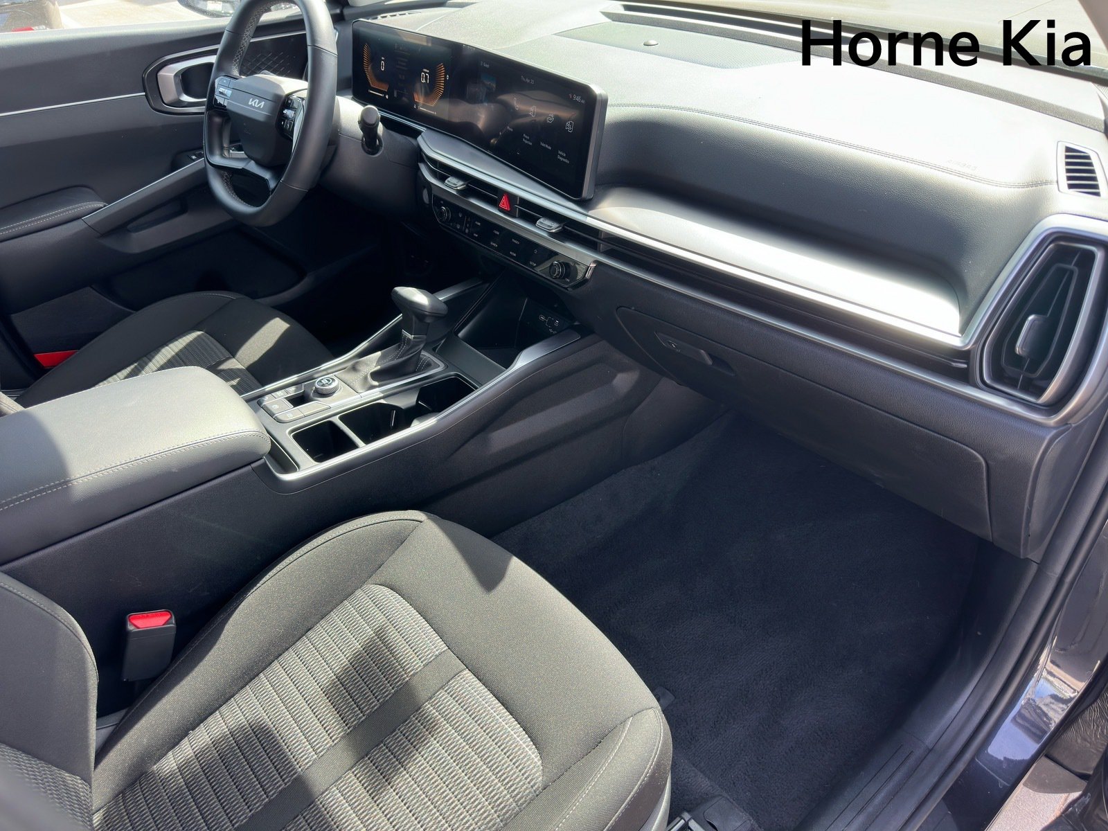 New 2026 Kia Sorento LX FWD image 26