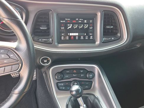 Used 2022 Dodge Challenger R/T RWD image 18