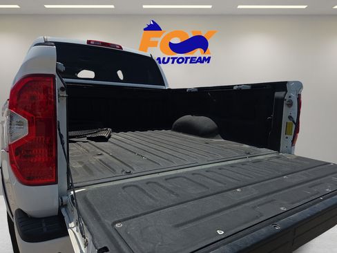 Used 2020 Toyota Tundra Platinum AWD/4WD image 13