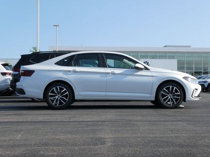 New 2025 Volkswagen Jetta SE