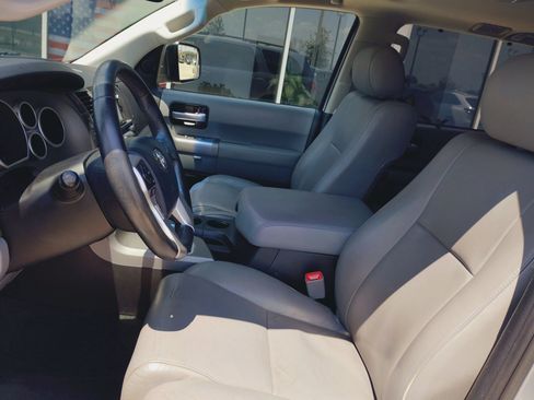 Used 2014 Toyota Sequoia Limited RWD image 8