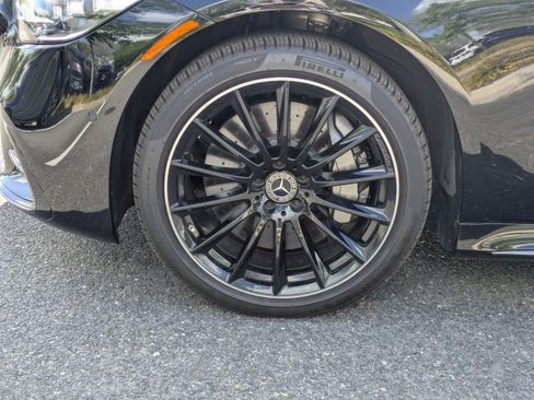 Used 2023 Mercedes-Benz S 500 4MATIC image 3