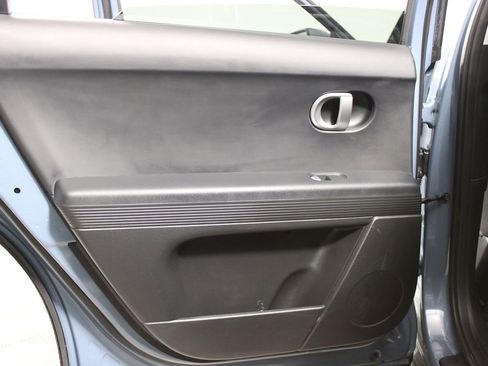 Used 2024 Hyundai Ioniq 5 SE image 19