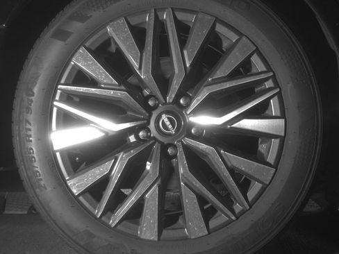 Used 2025 Nissan Altima 2.5 SV image 15