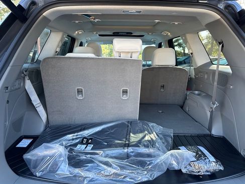 New 2026 Hyundai Palisade Limited image 16