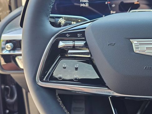 New 2026 Cadillac Lyriq Sport AWD/4WD image 26