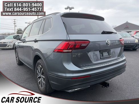 Used 2019 Volkswagen Tiguan SE w/ Panoramic Sunroof Package image 8