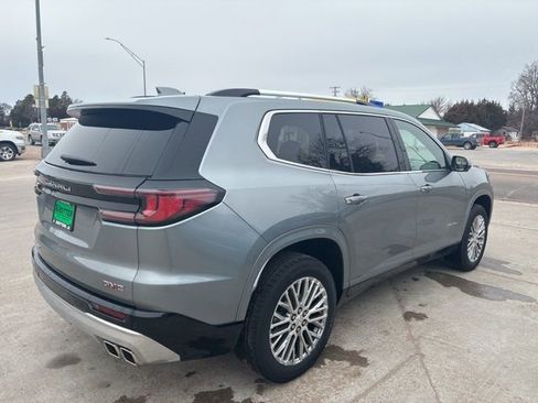 Used 2025 GMC Acadia Denali w/ LPO, Floor Liner Package image 5