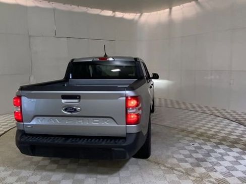 Used 2022 Ford Maverick XLT FWD image 2