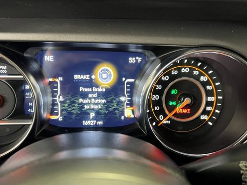 Certified 2023 Jeep Wrangler Unlimited Sport image 33