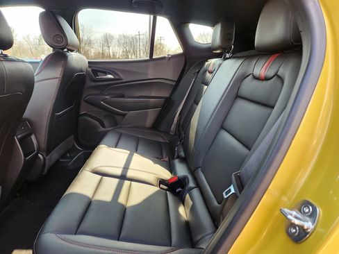 Certified 2024 Chevrolet Trax RS w/ Driver Confidence Package image 27