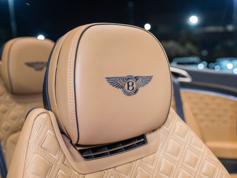Used 2021 Bentley Continental GT AWD/4WD image 46