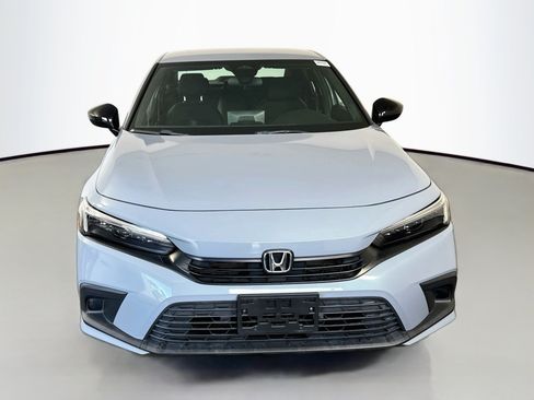 Used 2023 Honda Civic Sport image 2