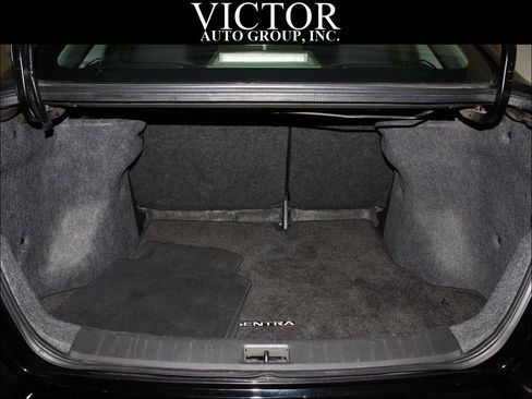 Used 2018 Nissan Sentra S image 26