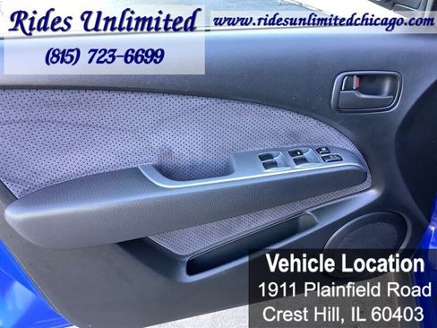 Used 2003 Mitsubishi Outlander XLS image 10