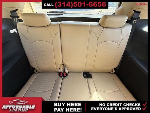 Used 2012 GMC Acadia SLT FWD image 12