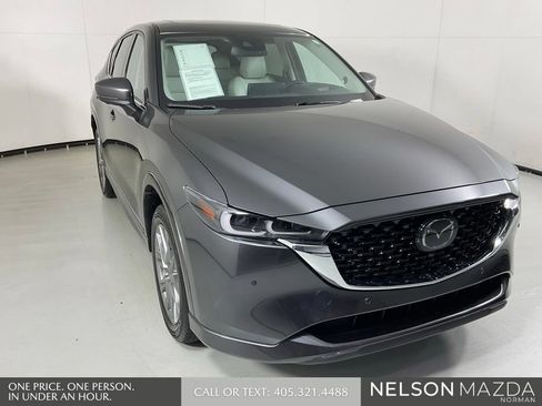 Certified 2025 MAZDA CX-5 AWD 2.5 S w/ Premium Plus Pkg image 3