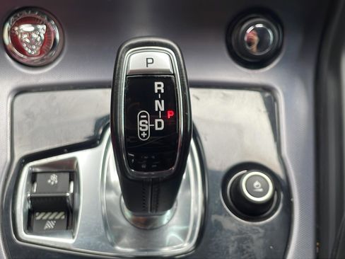 Used 2019 Jaguar F-TYPE Coupe image 23