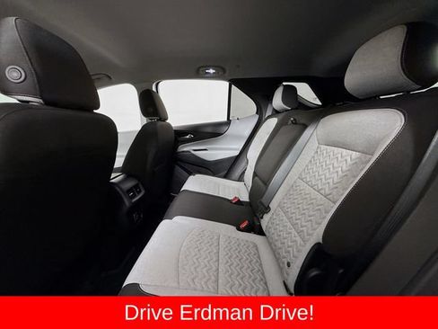 Used 2024 Chevrolet Equinox LS w/ LS Convenience Package FWD image 9