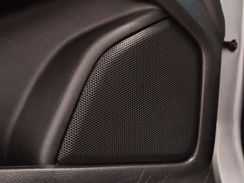 Used 2021 Ford Edge SEL image 18