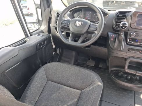 Used 2023 RAM ProMaster 2500 FWD image 10