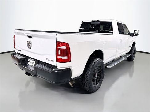 Used 2024 RAM 3500 Laramie image 10
