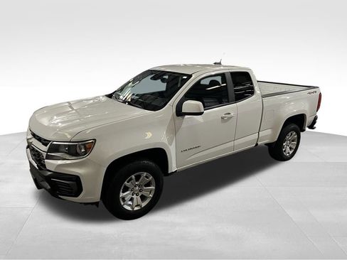 Used 2022 Chevrolet Colorado LT w/ Fleet Safety Package image 9