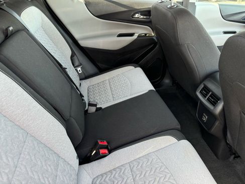 Used 2024 Chevrolet Equinox LS image 15