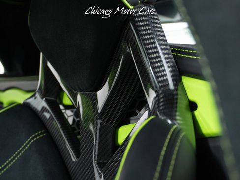 Used 2016 Lamborghini Aventador LP 750-4 Superveloce image 35