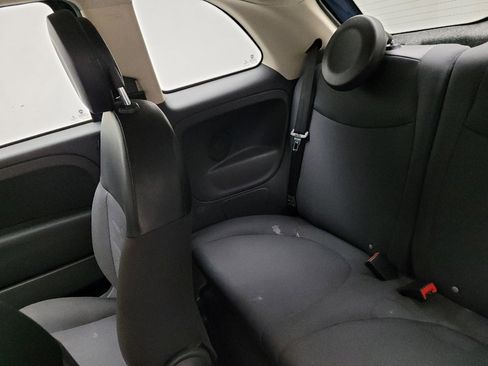 Used 2015 FIAT 500 Pop image 18
