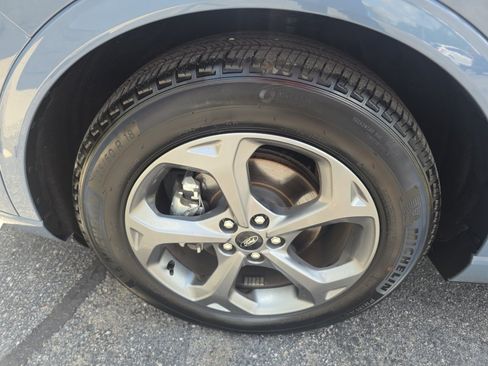 Used 2024 Ford Escape ST-Line w/ Equipment Group 301A FWD image 32