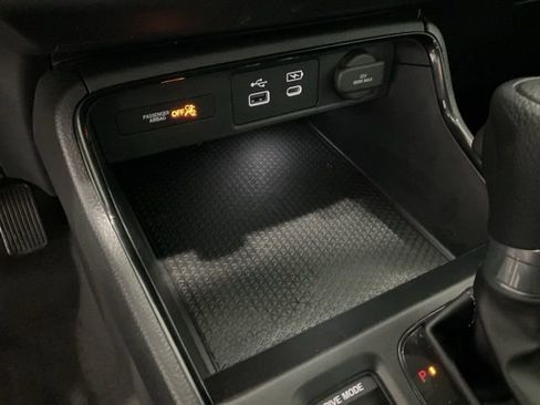 Certified 2025 Honda CR-V EX image 14