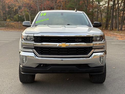 Used 2018 Chevrolet Silverado 1500 LT w/ All Star Edition image 6
