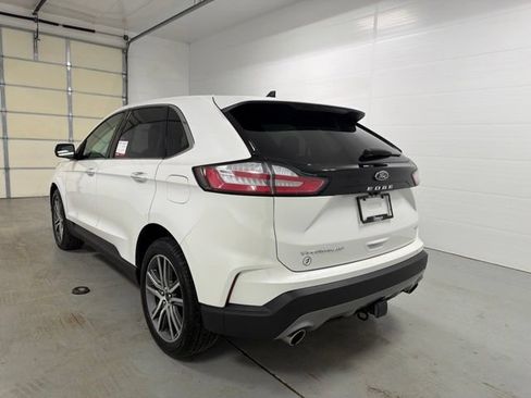 Used 2023 Ford Edge Titanium w/ Class II Trailer Tow Package AWD/4WD image 6