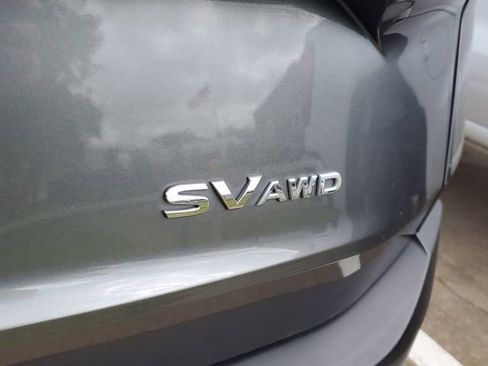 Used 2023 Nissan Rogue SV image 8