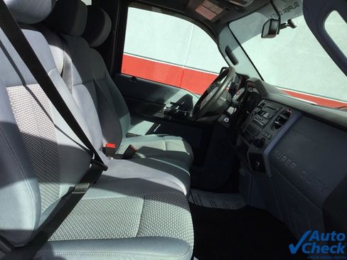 Used 2015 Ford F350 XLT image 18