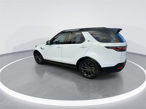 Used 2022 Land Rover Discovery S R-Dynamic image 5