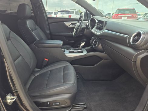 Used 2022 Chevrolet Blazer LT FWD image 24