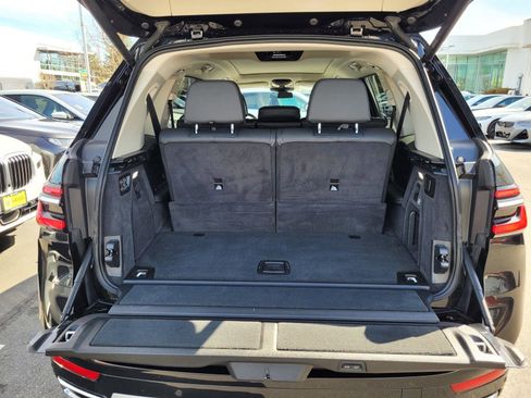 Certified 2024 BMW X7 xDrive40i image 35