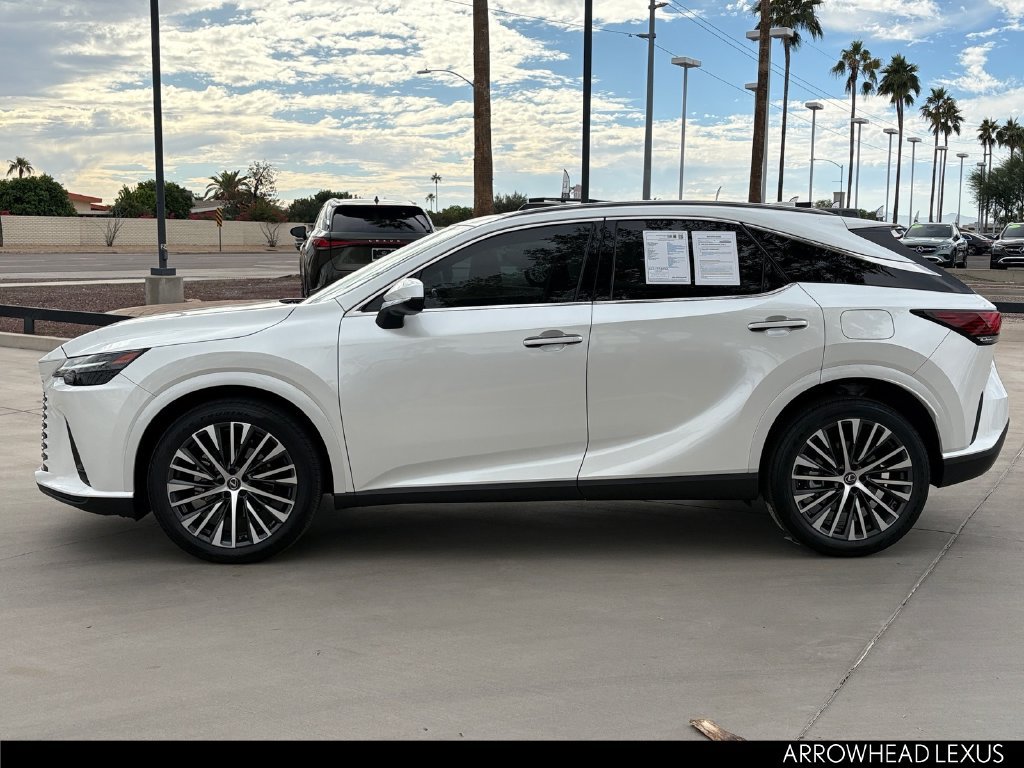 Used 2023 Lexus RX 350 Premium Plus w/ Accessory Package (Z1) FWD image 3