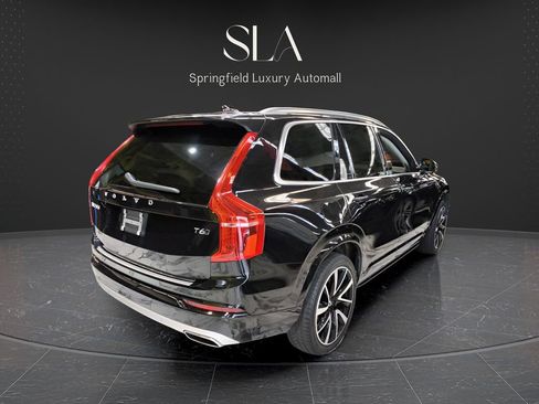 Used 2021 Volvo XC90 T6 Momentum w/ Climate Package AWD/4WD image 4