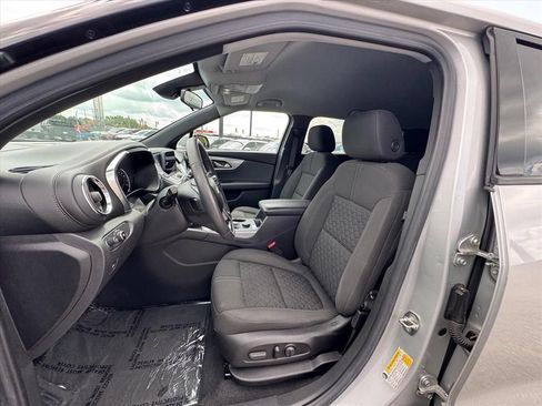 Used 2022 Chevrolet Blazer LT FWD image 16