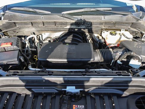 Used 2024 GMC Sierra 1500 SLT image 27